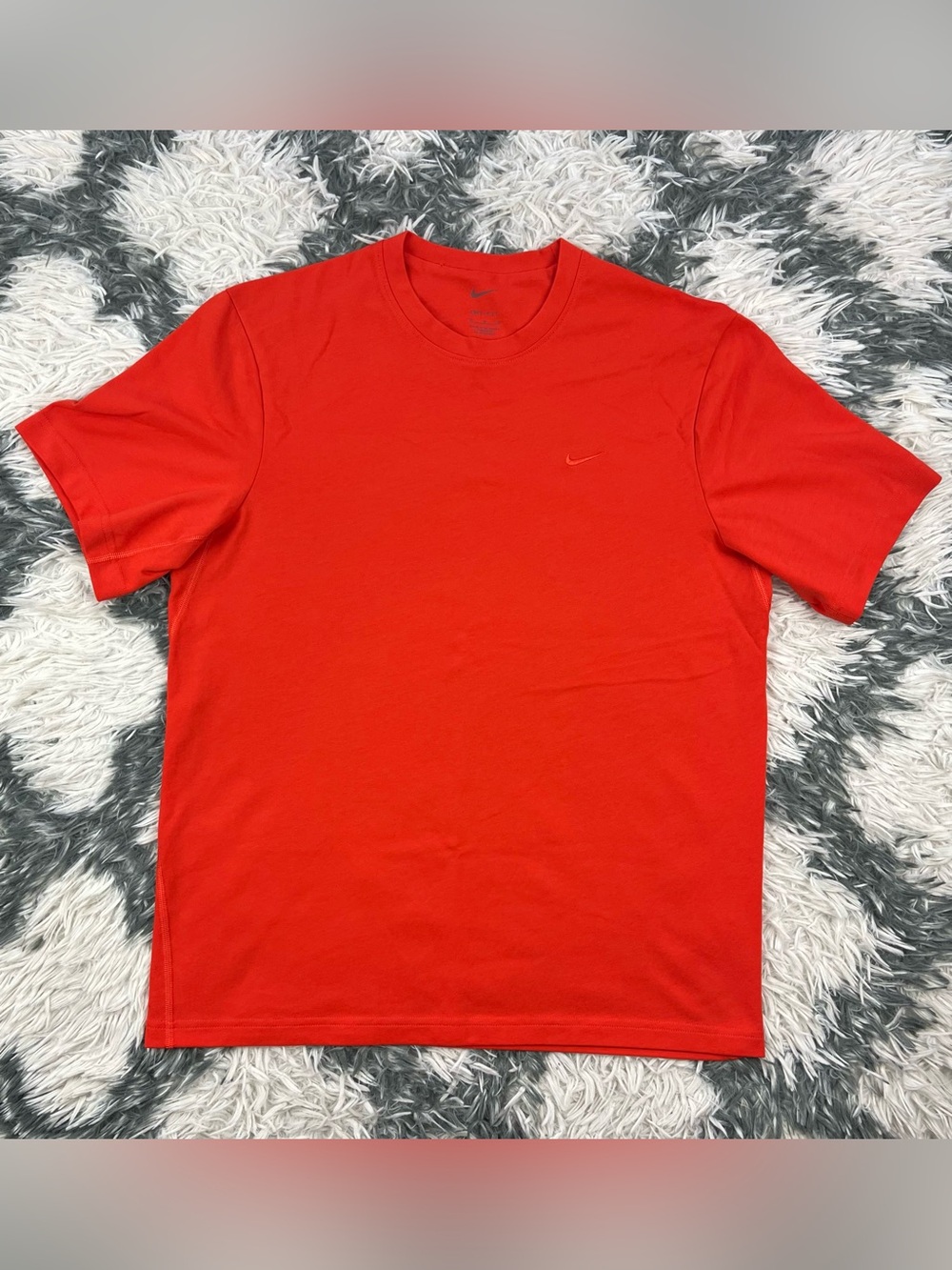 Nike Men's Orange Dri-FIT Primary Training T-Shirt Size Medium